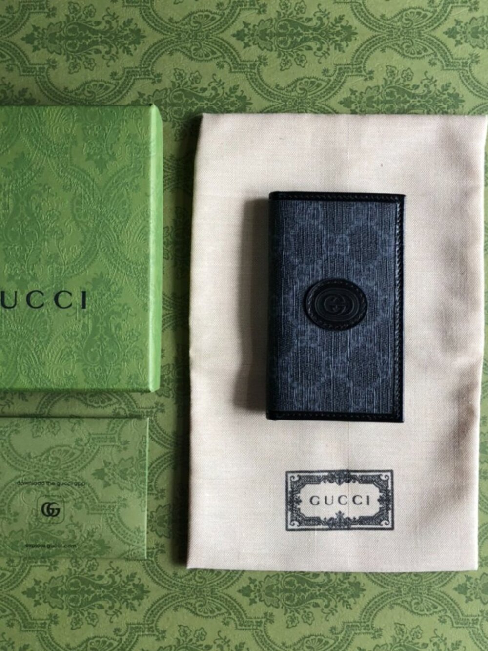 Gucci Interlocking G Card Case